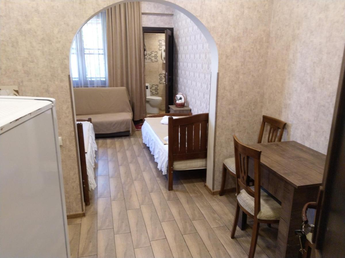 Old Tbilisi Tsiskari Apt Ngoại thất bức ảnh